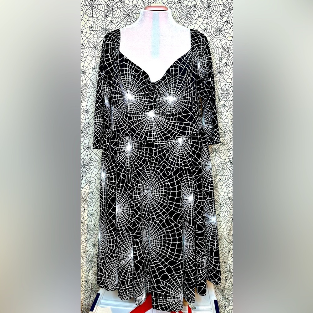 VIXEN BY MICHELINE PITT WICKED SWING DRESS IN VINTAGE SPIDERWEB PRINT